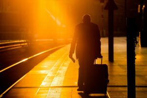 Zug zum Flug verspätet – Entschädigung für Urlauber