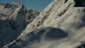 Lawinen: Auch verspurte Hänge bergen Gefahren